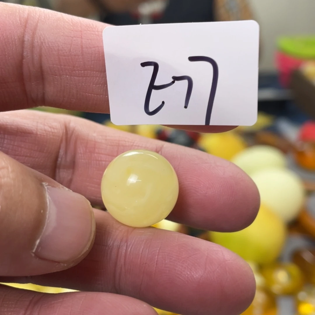 手链琥珀未镶嵌多样性发，发其中一件