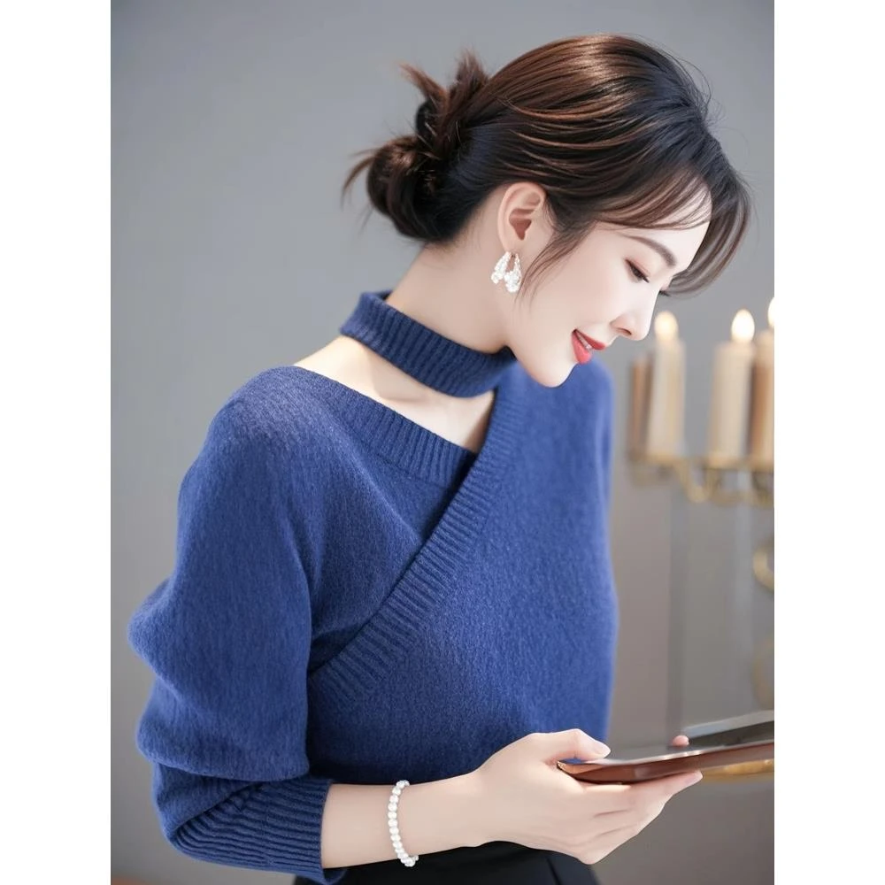 【万达撤柜】小香风蓝色软糯毛衣女2024秋冬新款法式气质名媛洋气V