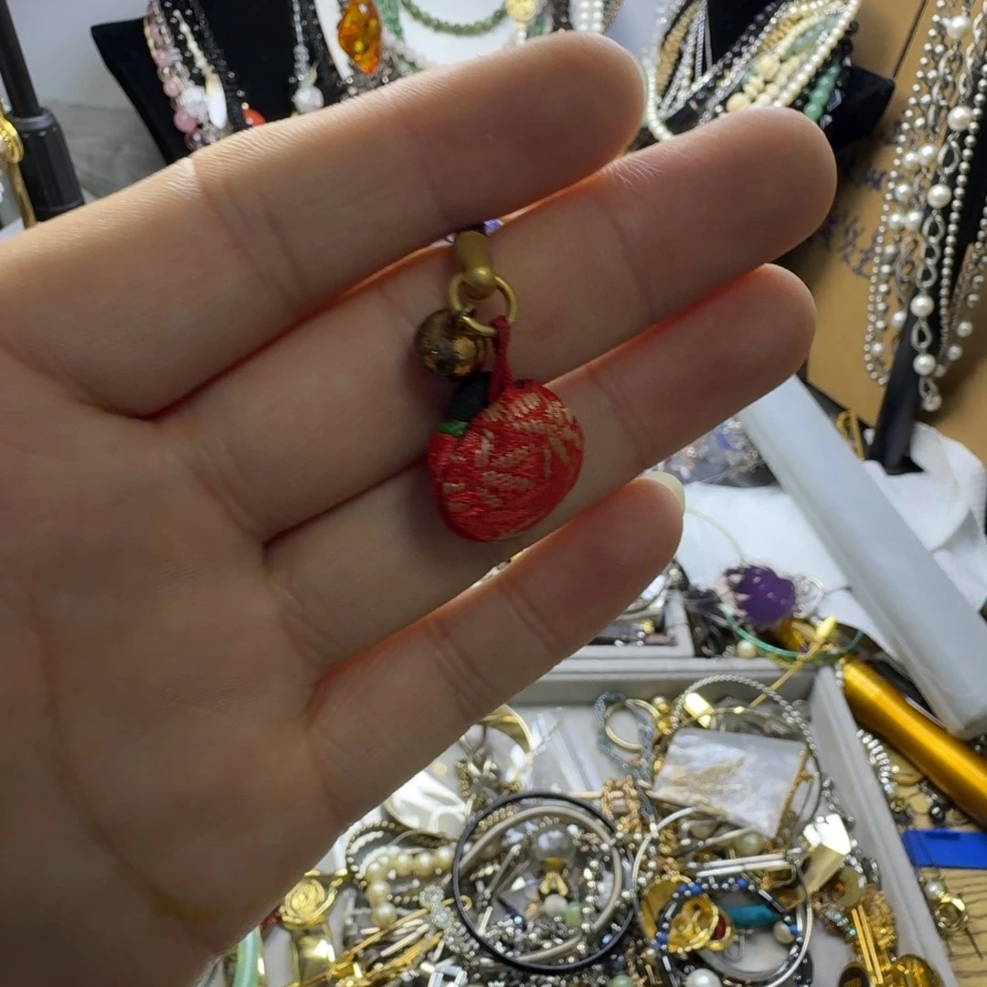 白***熊花岗石纯铜锡合金纯铜