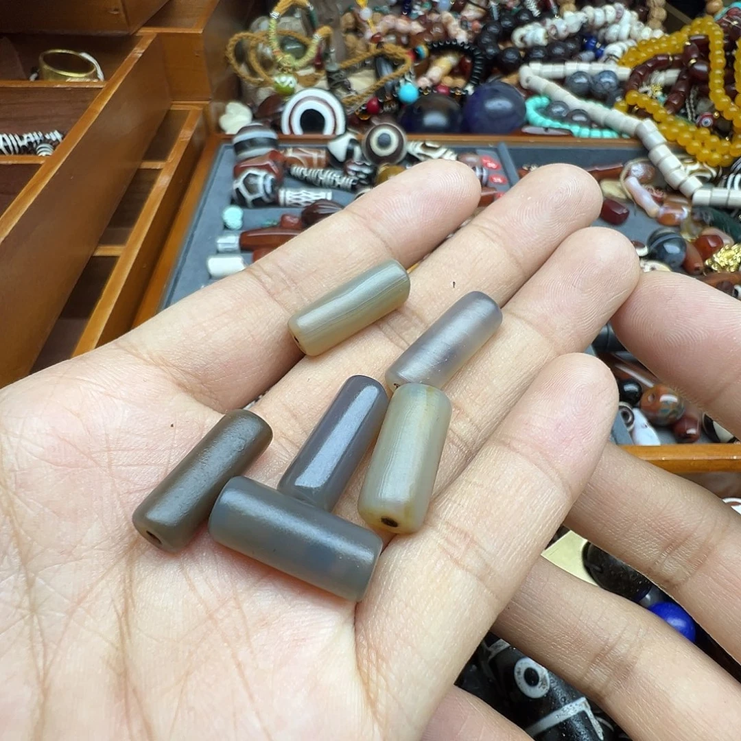 玛瑙/玉髓未镶嵌珠宝半成品