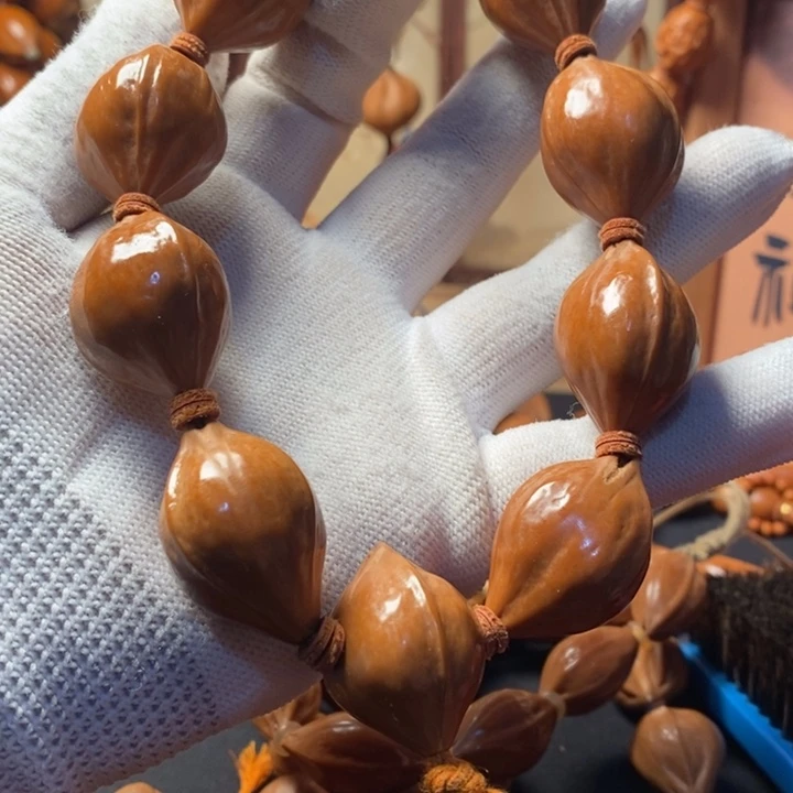 橄榄核手串/手链2.2三花铁盒