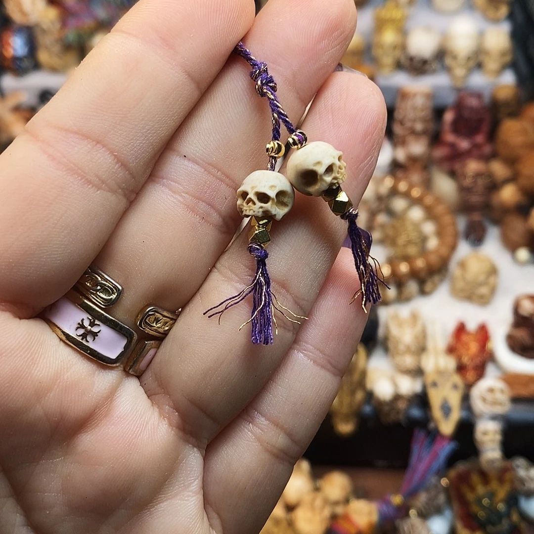 吊坠橄榄核骷髅鹿角一对骷髅鹿角