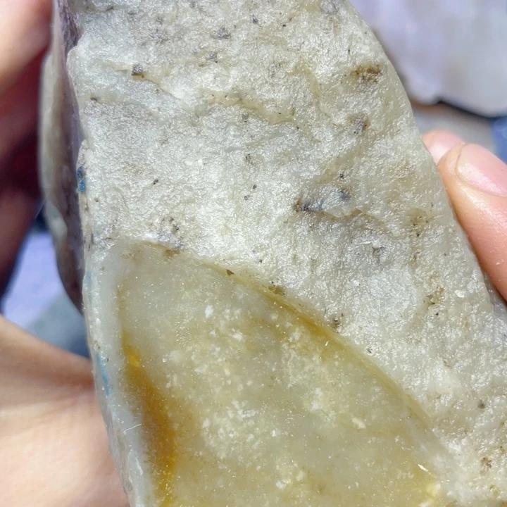 和田玉未镶嵌珠宝半成品