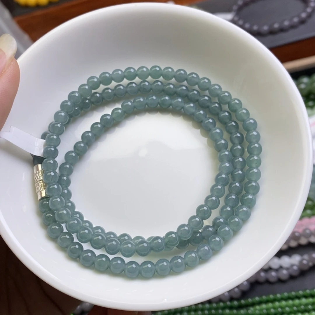 翡翠未镶嵌颈饰缅甸翡翠A货蓝水卡5。 一条