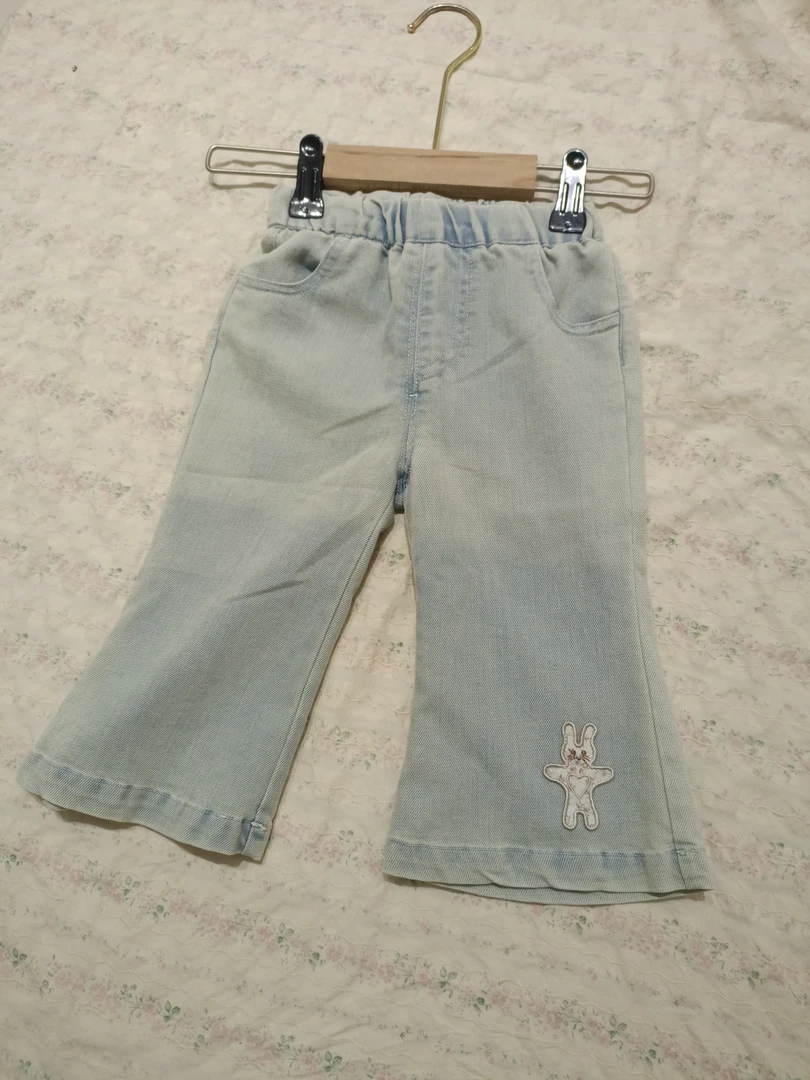 8399夏款女宝绣兔子牛仔裤