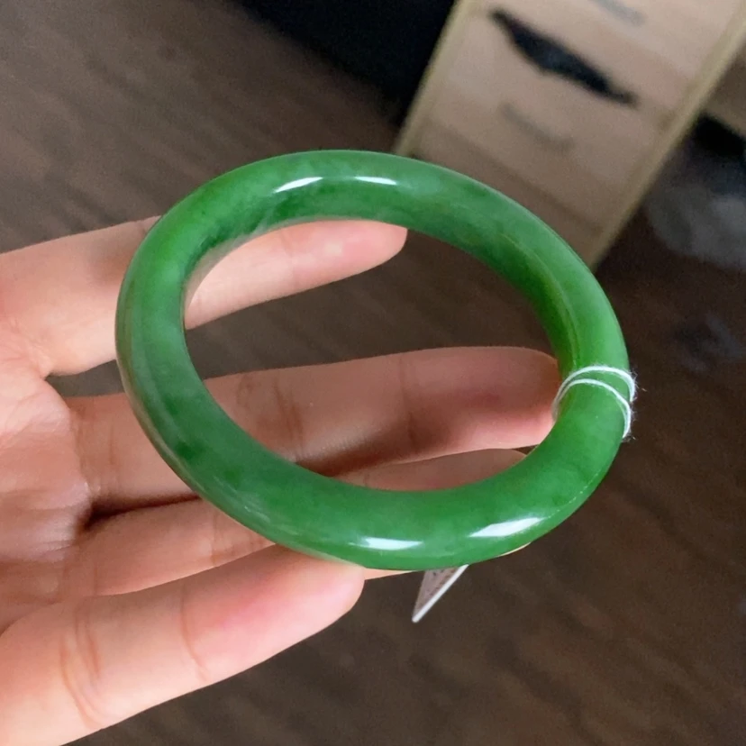 【闪购商品】未镶嵌手镯和田玉（碧玉）