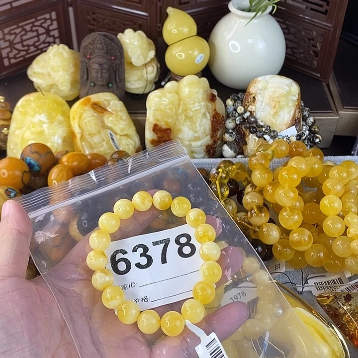 蜜蜡未镶嵌珠宝奇石