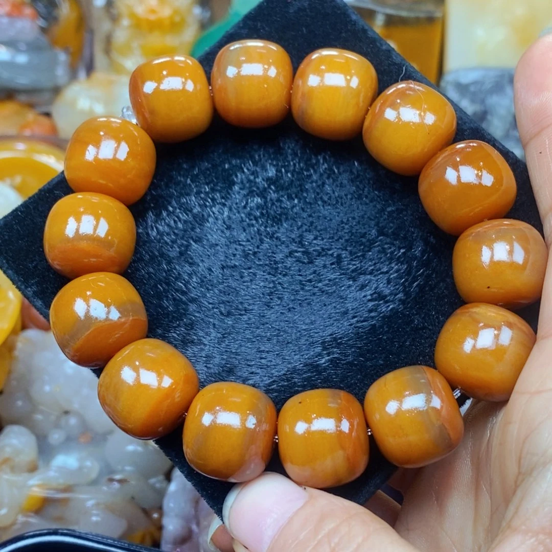 颈饰未镶嵌石英岩玉