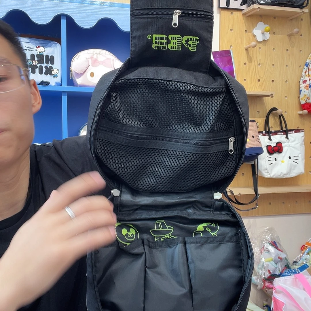 PU化妆包等产品和产品