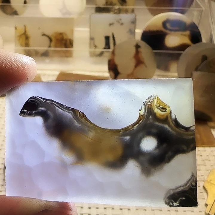 玛瑙/玉髓未镶嵌珠宝奇石