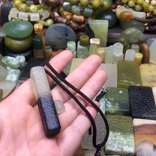 岫玉未镶嵌吊坠用****3