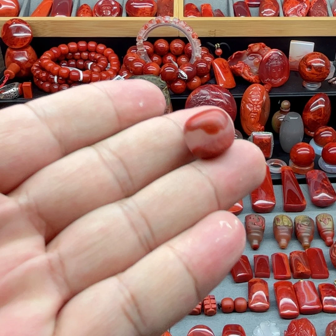 南红玛瑙手串未镶嵌小***?