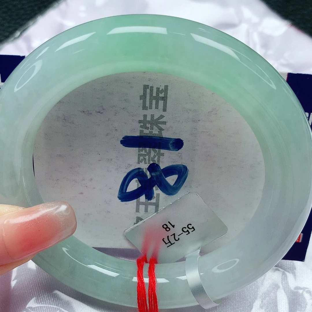 翡翠手镯未镶嵌缅甸天然a货翡翠