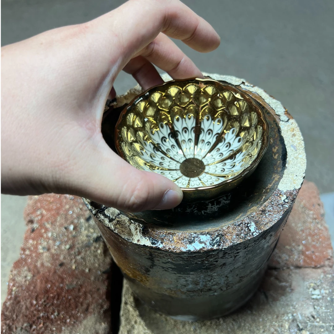 【闪购商品】瓷杯 金太阳花 束口