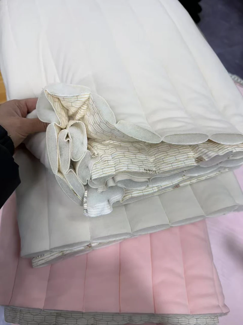 布料奶白色石墨烯航棉1米-1.5米多拍连裁