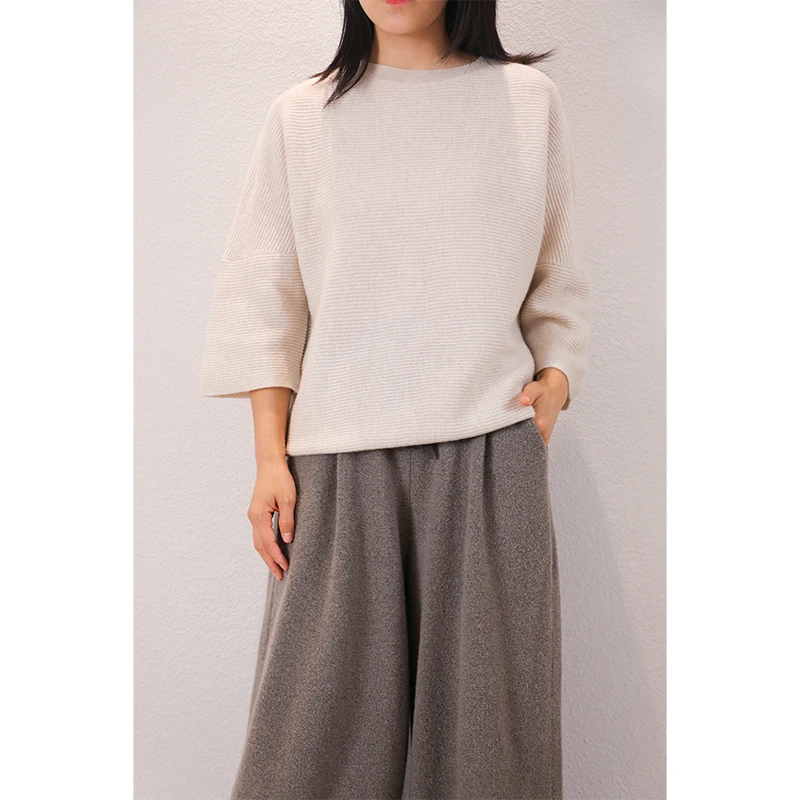 东雍 简约文艺复古圆领显瘦立体坑条提花七分袖羊绒针织套头衫