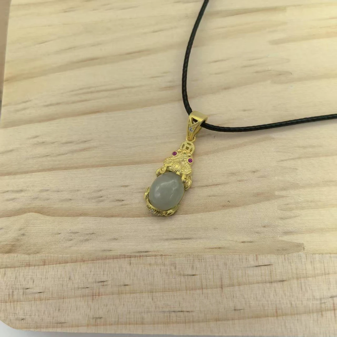 老卢和田玉貔貅吊坠挂件送皮绳多样性发货其一78A