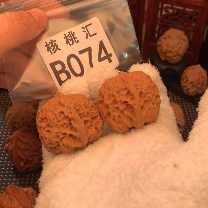 文玩核桃吊坠大团圆40