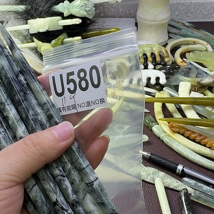 蛇纹石玉合金发饰小***啊