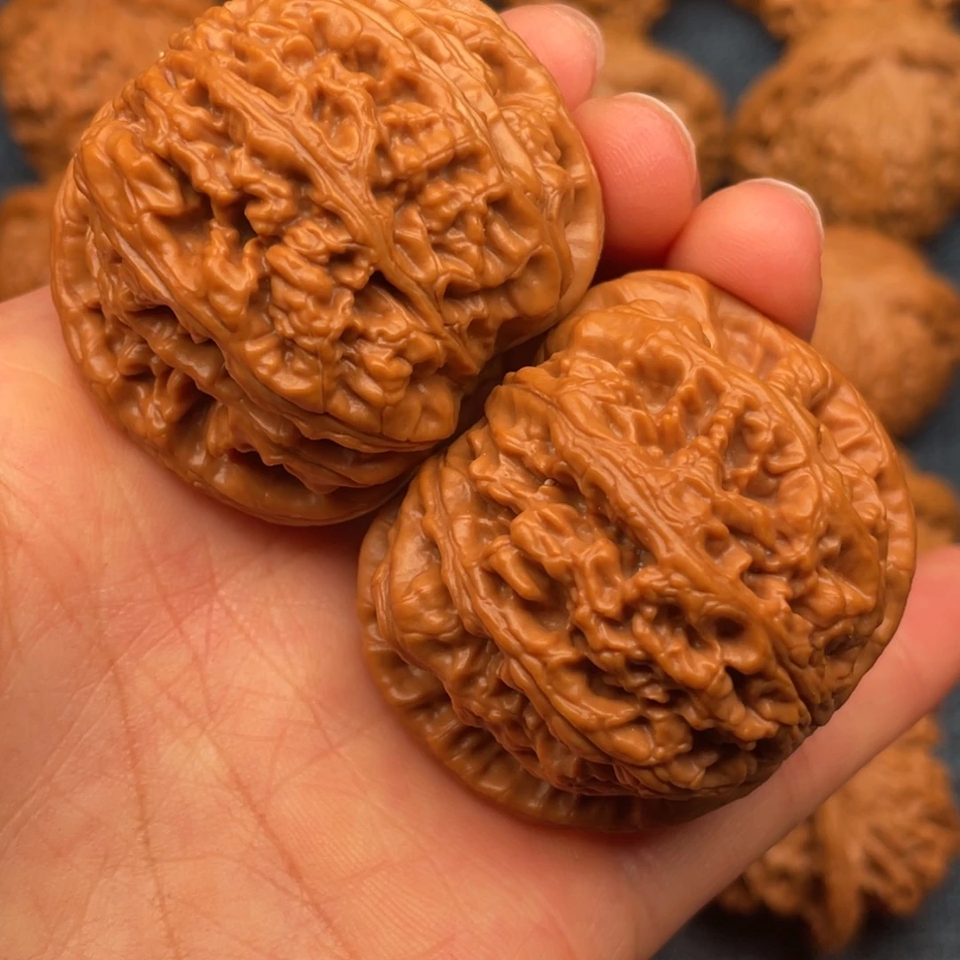 文玩核桃把件44全品球粗筋