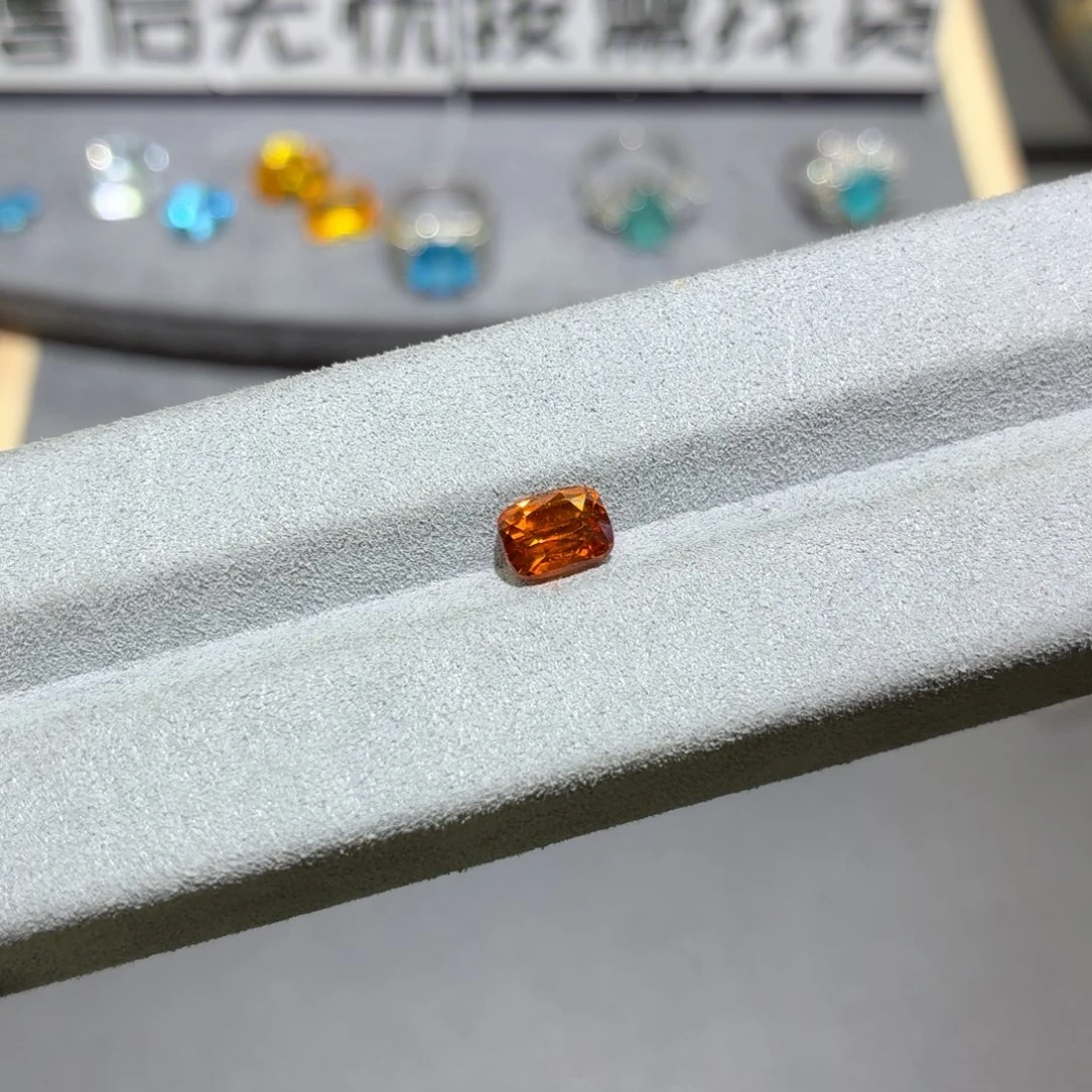 银S925镶嵌芬达石石榴石1.81ct精品天然火焰橙芬达石