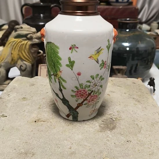 归***箭玻璃颈饰一个花卉茶叶罐