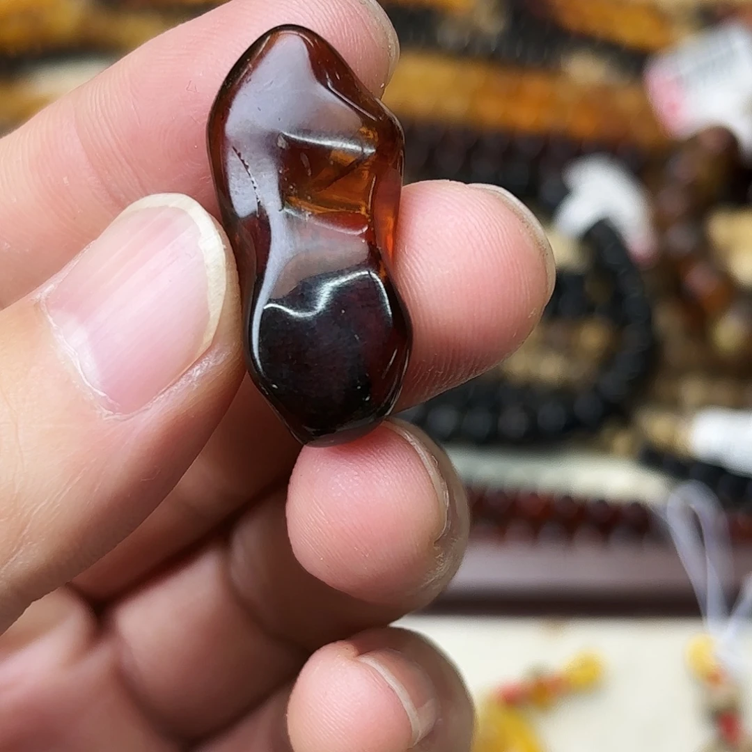 琥珀未镶嵌裸石大