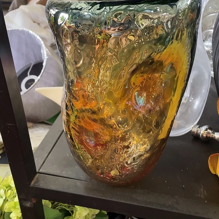 陶瓷花瓶部分（微瑕）