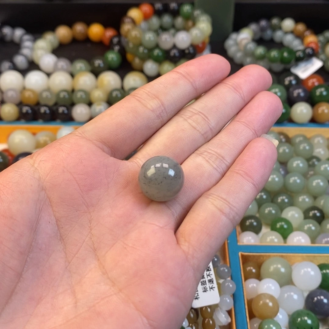 和田玉手串未镶嵌卡16点墨青花单珠