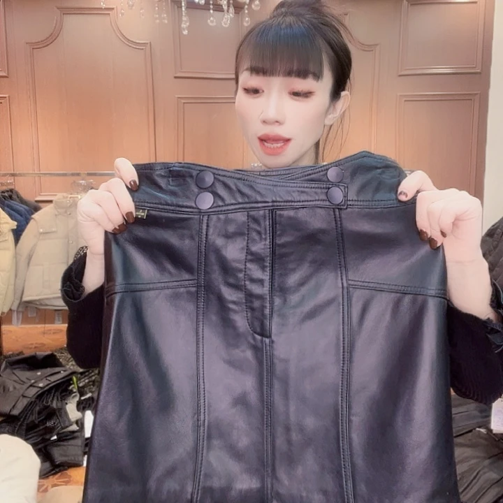100……110斤皮短裙