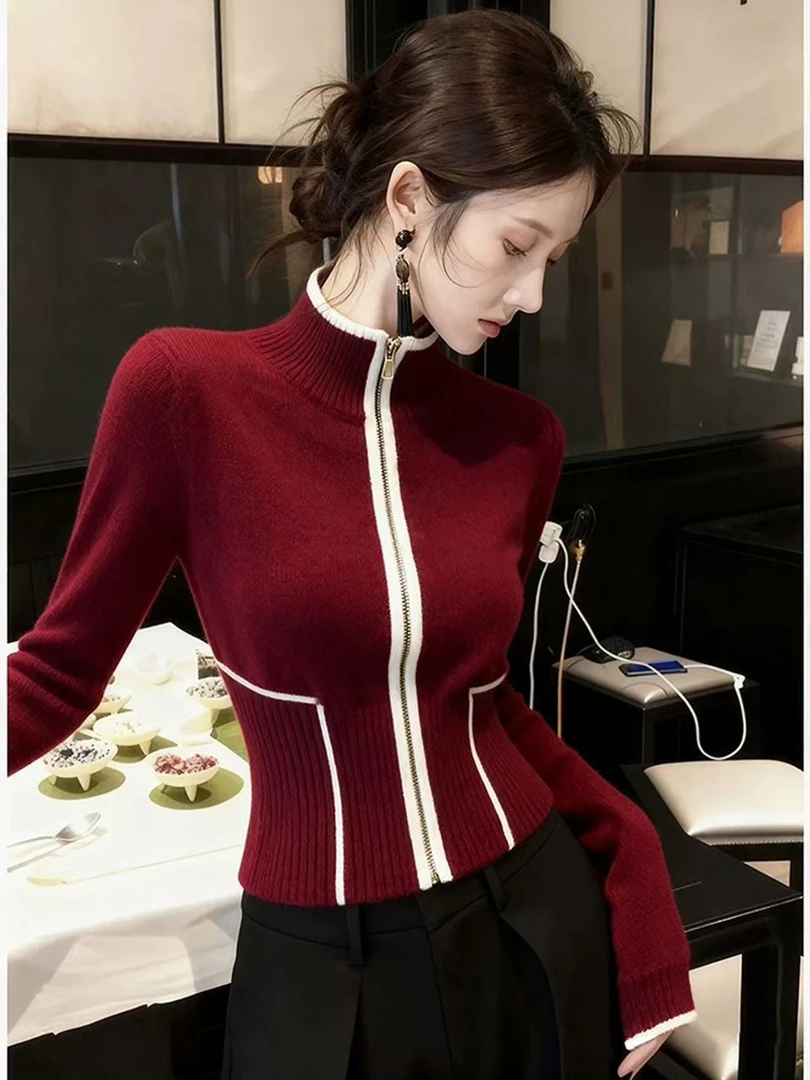 SS5032秋季酒红色立领针织撞色开衫上衣气质高级感显瘦减龄外套