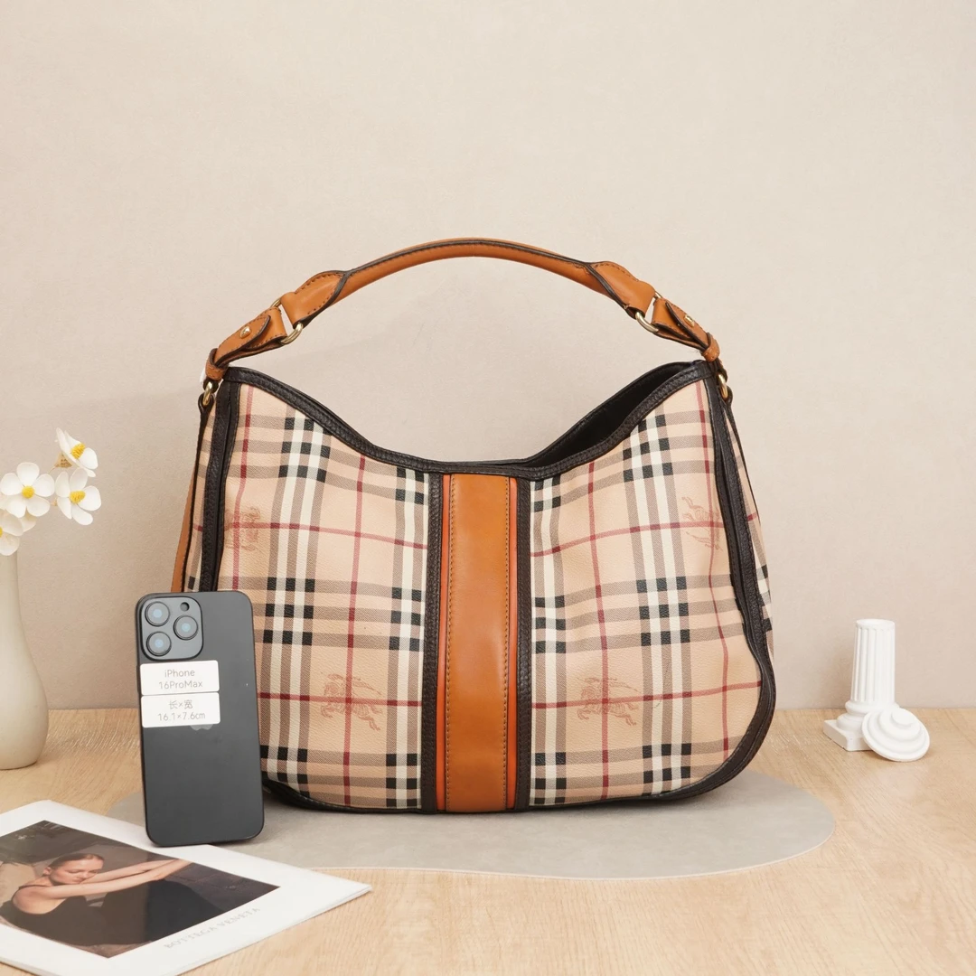95新 BURBERRY/博柏利 格纹手提包
