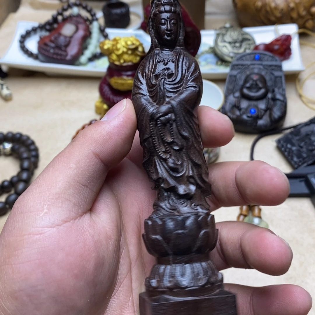 滴血莲花菩提吊坠