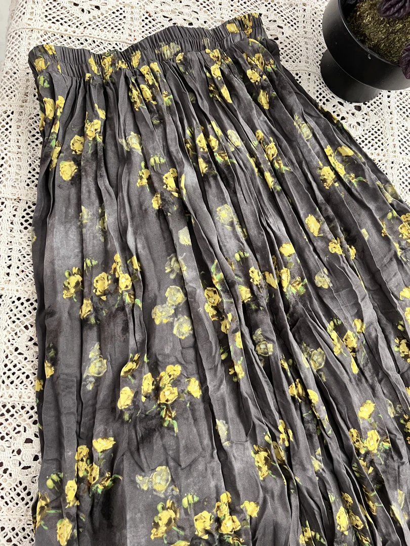 福利款小碎花压褶半身裙