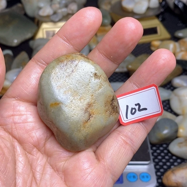 未镶嵌和田玉把件102
