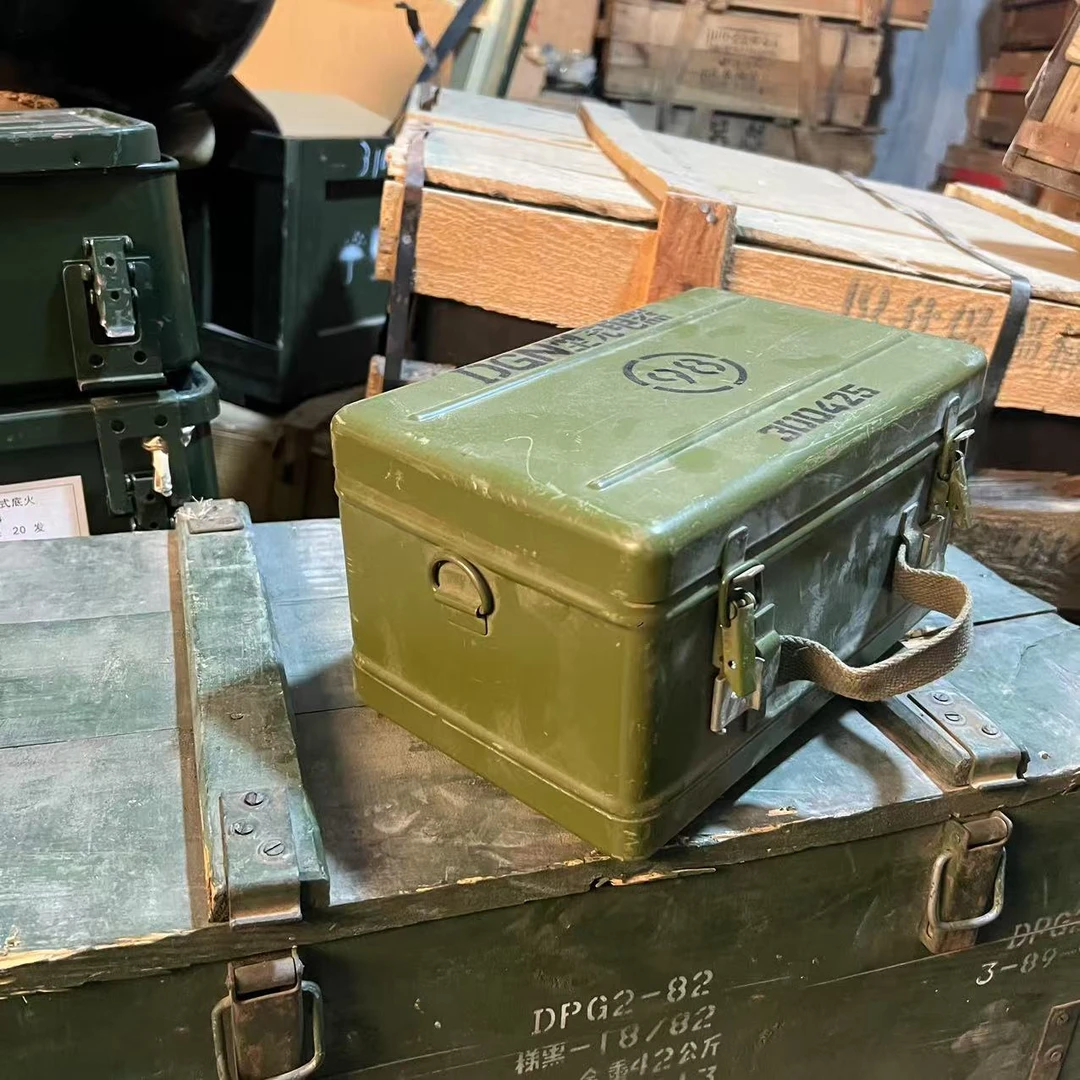 正品绿色充电盒收纳箱