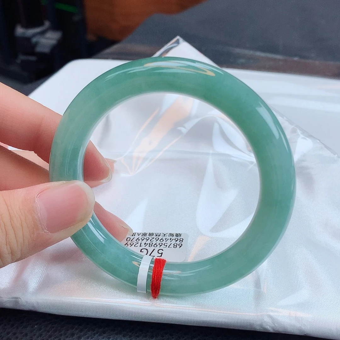翡翠手镯未镶嵌天然缅甸翡翠A货手镯