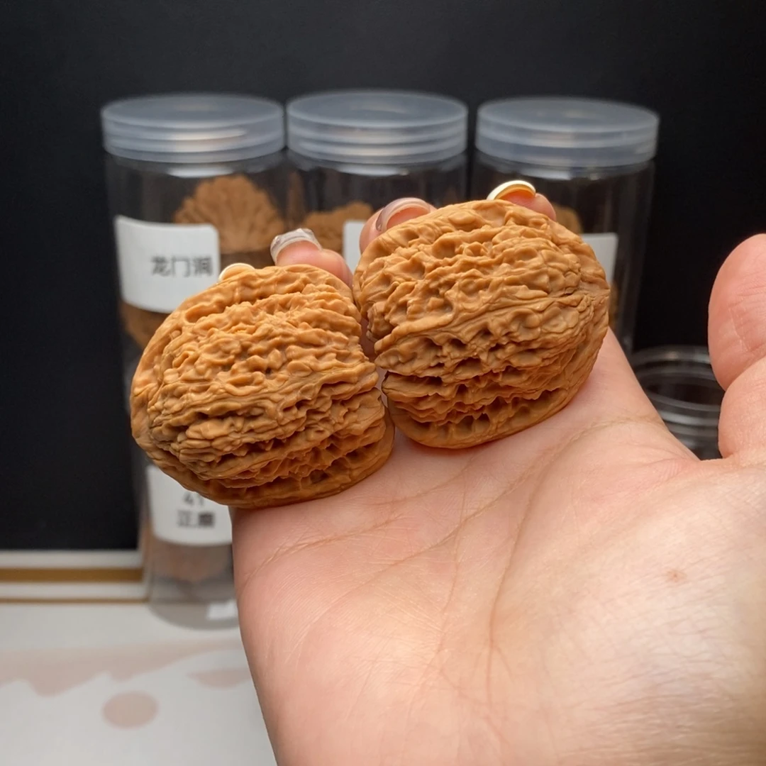 吊坠文玩核桃42炮弹南将福利