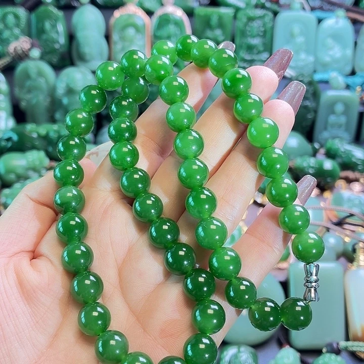 项链未镶嵌和田玉