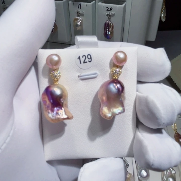 淡水珍珠耳饰银S925镶嵌荧**子