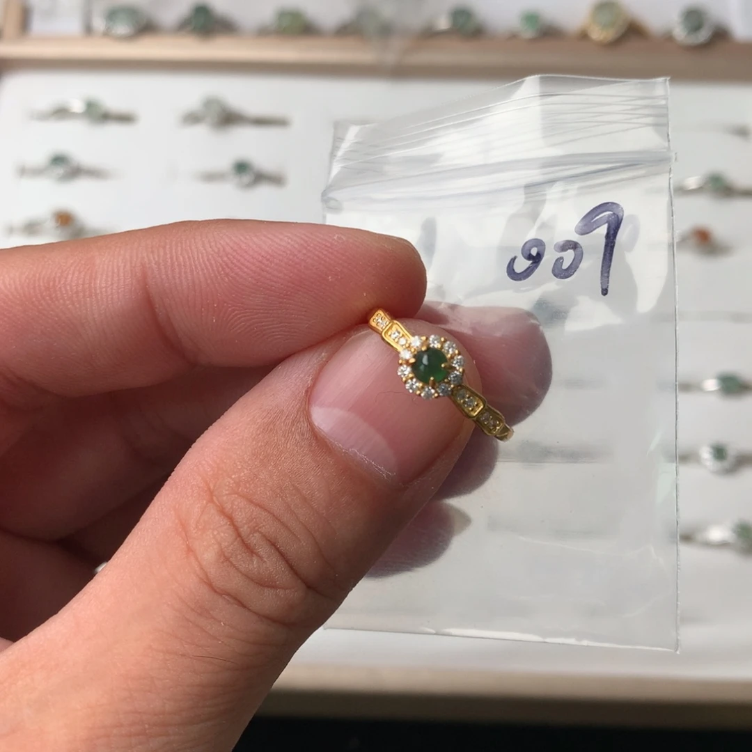 翡翠未镶嵌戒指009