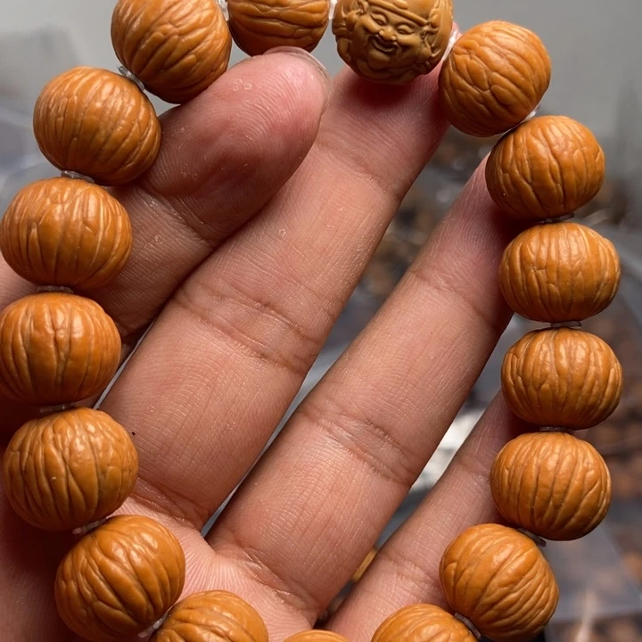 猴头核桃吊坠猴头