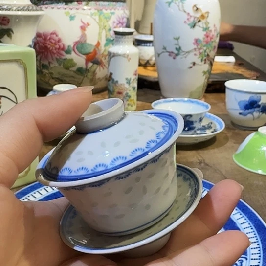 陶瓷。。。。。。。。。陶瓷