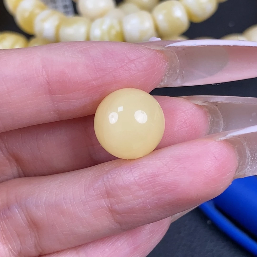 琥珀未镶嵌珠宝奇石223