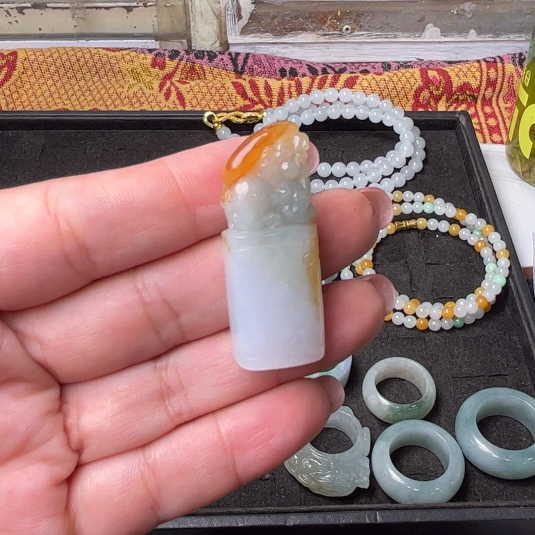 定制翡翠未镶嵌印章