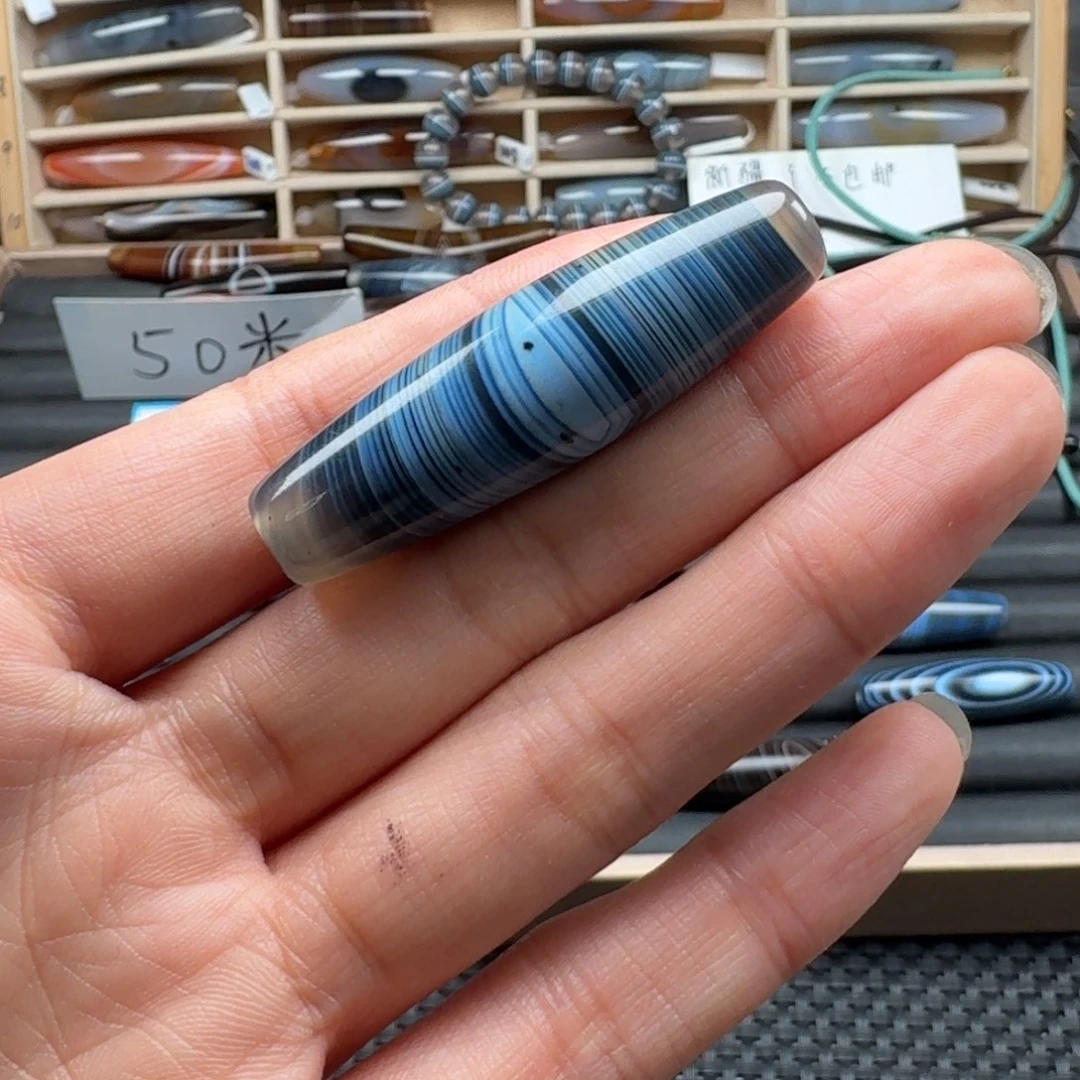 用***8玛瑙/玉髓未镶嵌颈饰