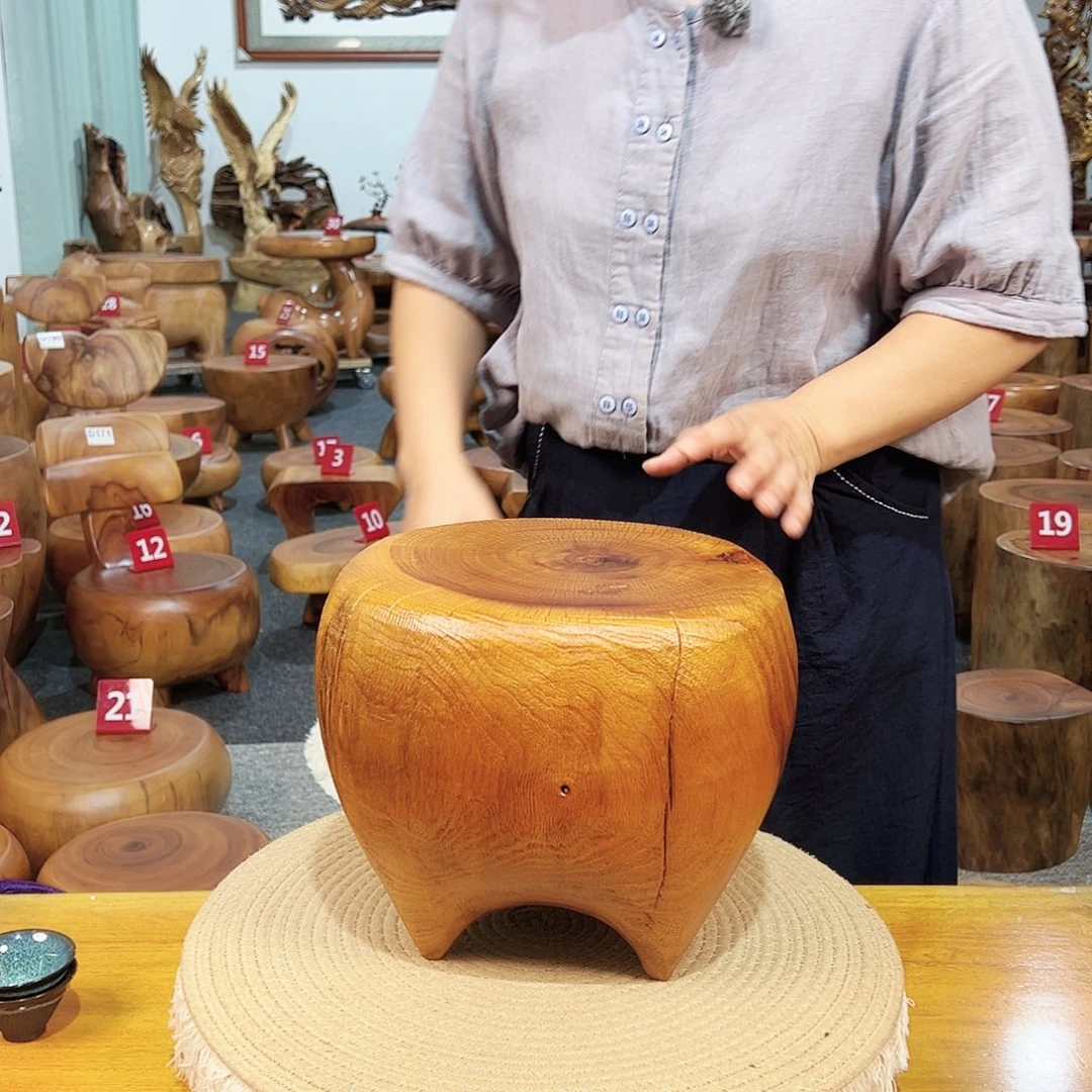 12 号香樟木尺寸：27-23-24cm