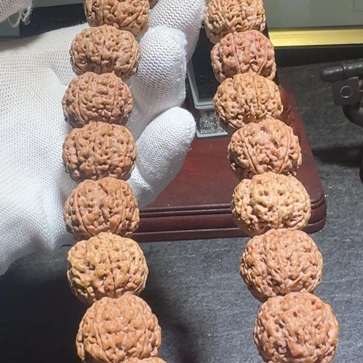 返***真金刚菩提吊坠提高空间更丰富的