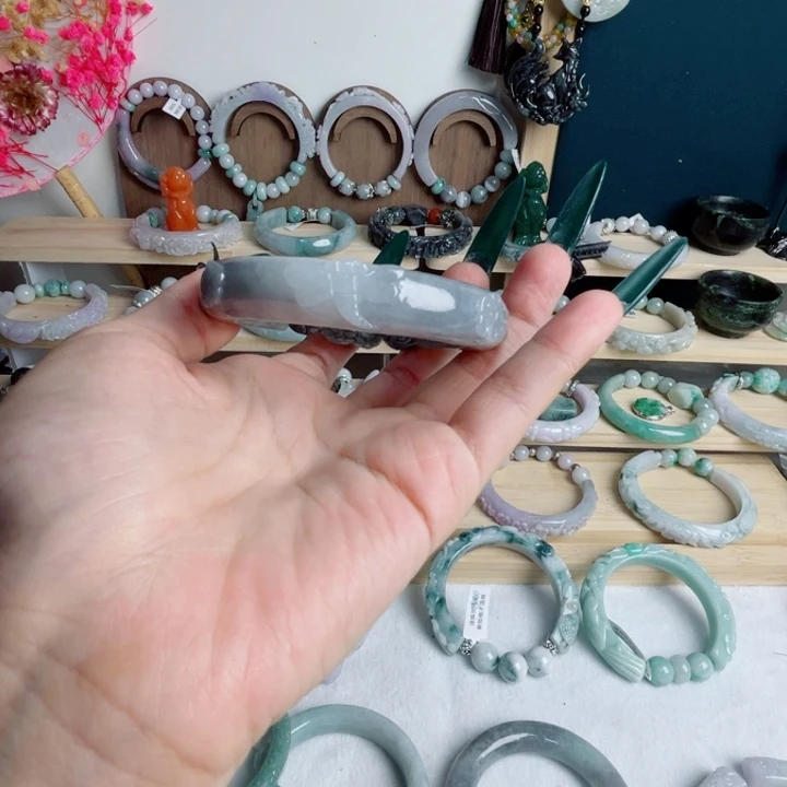 ?****?冰乌鸡手镯