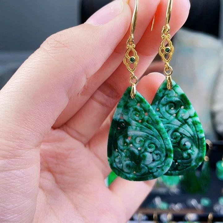 翡翠耳饰未镶嵌饰品